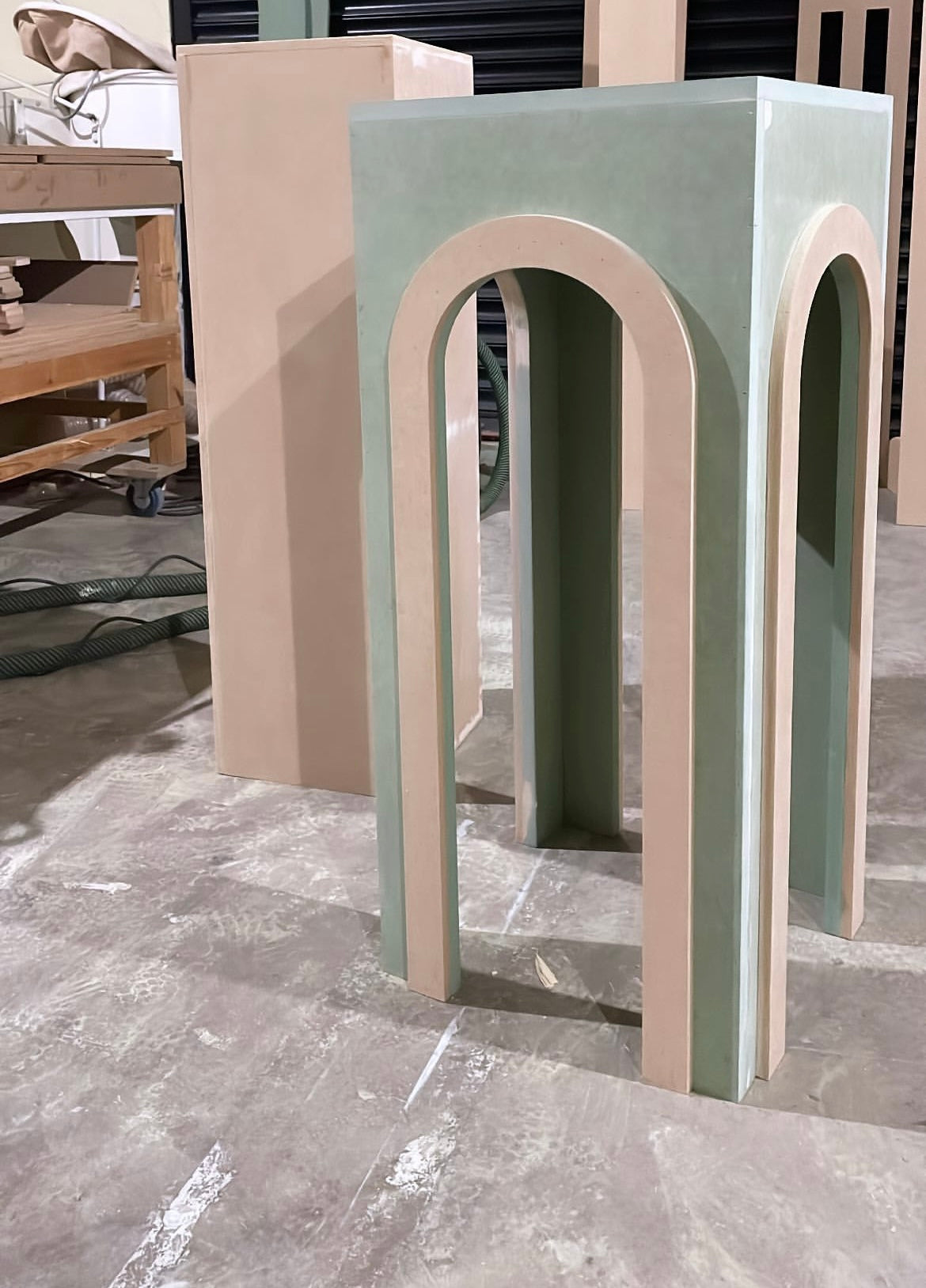 Arched Beaded Plinth